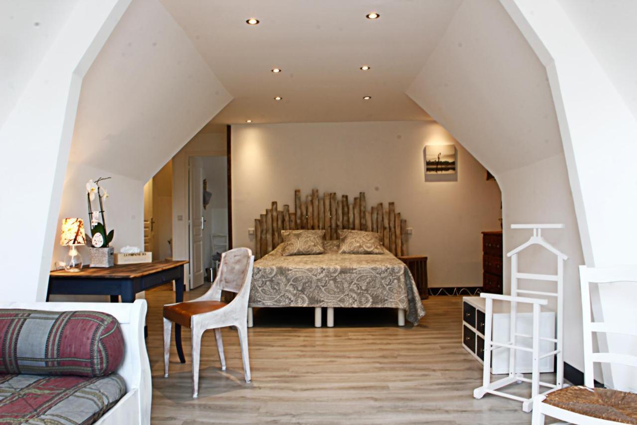 La Veuzaine Bed and Breakfast Onzain Eksteriør billede